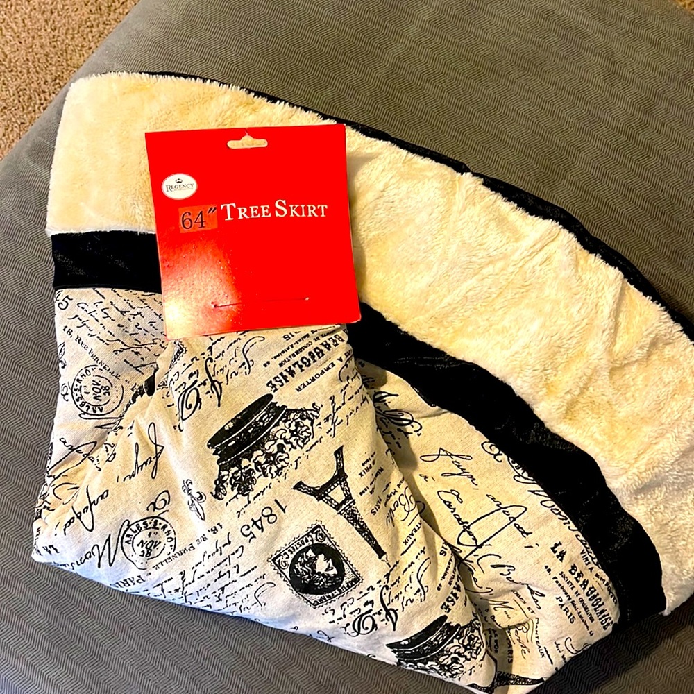 64” Christmas tree skirt, black and cream, French country style